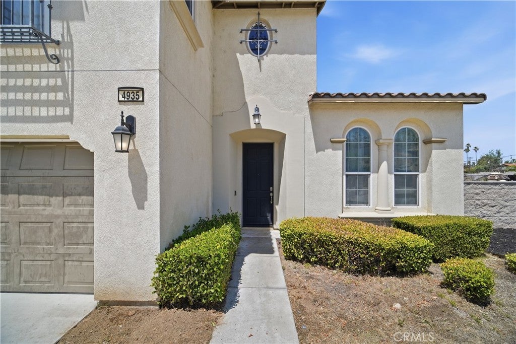 4935 Tuwa Court