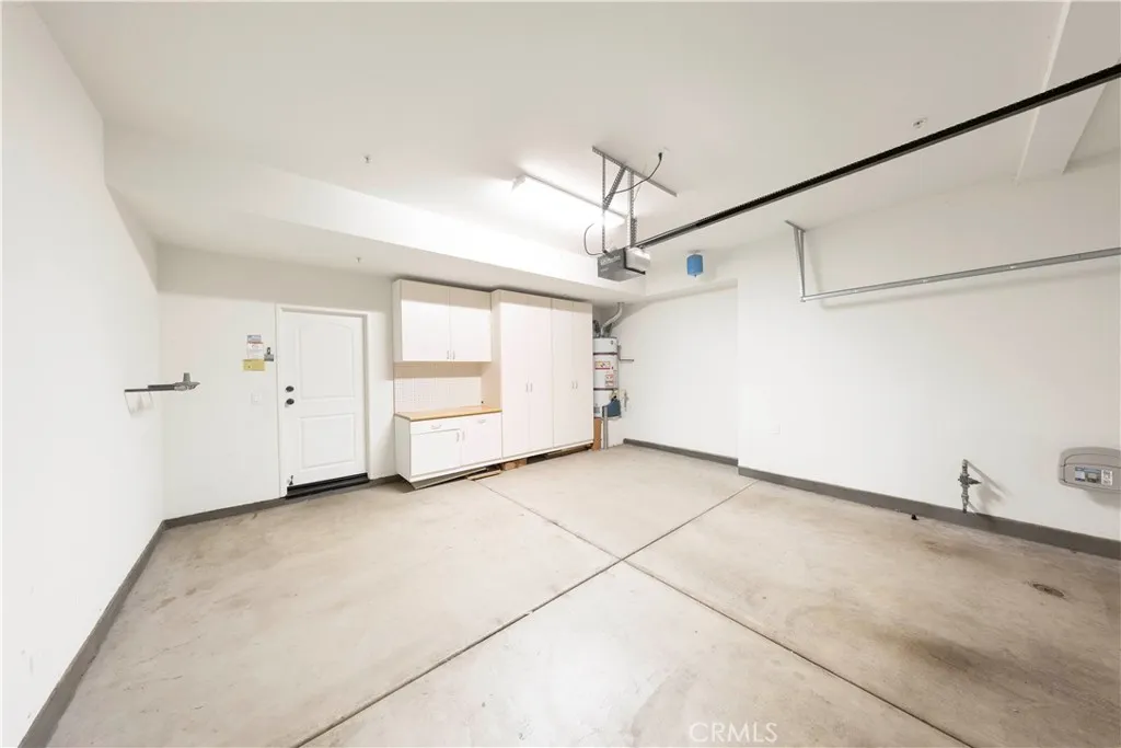 Irvine, California 92618, United States, 3 Bedrooms Bedrooms, ,3 BathroomsBathrooms,Residential,Active,247566