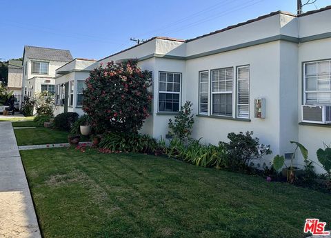 Photo of 2517 20th Street, Santa Monica, CA 90405 (MLS # 26654207)