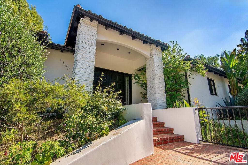 1132 Chantilly Road