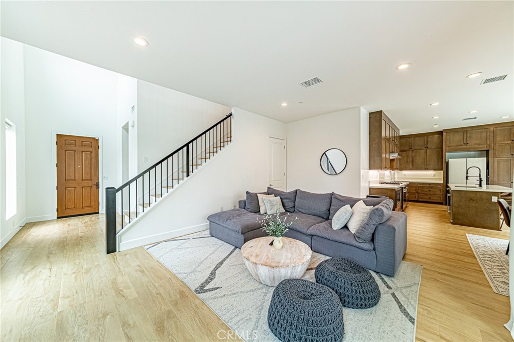 20754 W Bur Oak Circle