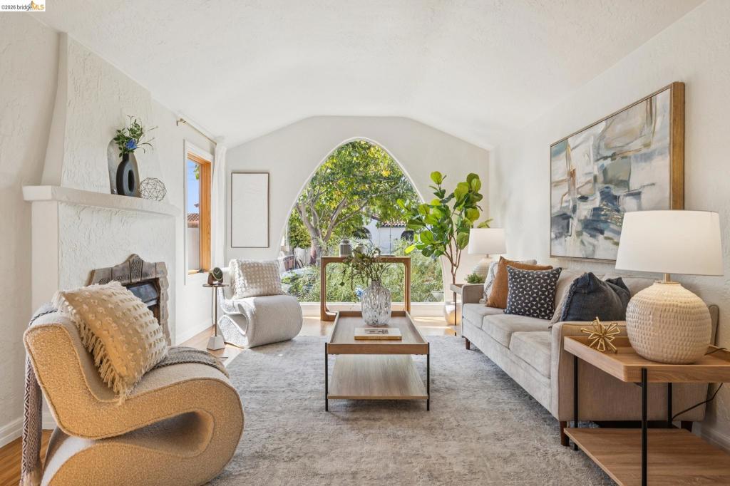 642 27Th St ST, Richmond CA 94804