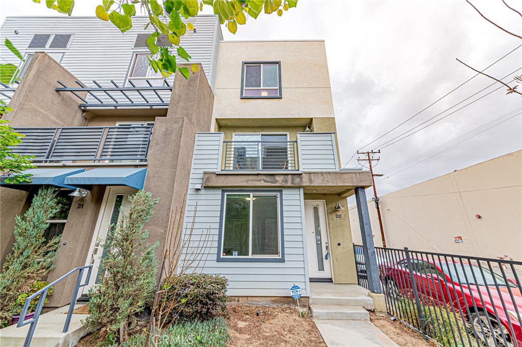This Light and Bright Beautiful End Unit Townhome is Now Ready to be your Next Dream Home! This Stylish and Modern Home is South cornered, Gated Community offering 3 bedrooms and 3.5 baths, 1755sq.
First Floor offers a Nice size Suite with a Full Bath, Great for guests or Elderly Family members. As you walk up to the Second Floor, You'll see this massively upgraded Highend European Style Kitchen that Opens up to the Living Room Providing Ample Natural Lights from the Balcony.
The Two Bedrooms Occupy on the 3rd Floor, Including the Luxurious Owner's Suite with Upgraded Shower and Dual vanities with Spacious Walk-in Closet. Don't forget the Private Rooftop Patio on the Top Floor! Ideal spot for Hosting Guests, or for Extra Storages.
The Owners have Made Significant upgrades to the Property.
Garage with Epoxy Floor, Electric car Ready to Charge with Water softener Installed, Custom Designed Walls, Hardwood Floors, High End Crown Molding with Lights.
This Community is a Prime location, Close to Everything you need!,
Easy Access to Fwy 10, 60, and 605, only 20minutes to DTLA.