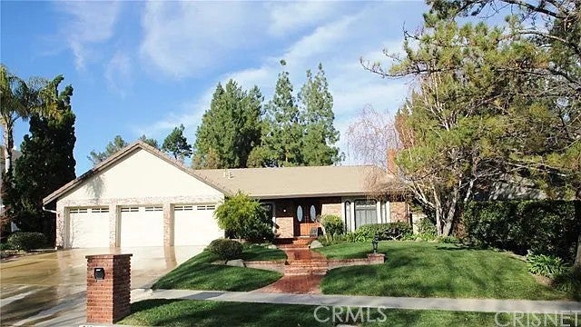 21317 Candice Pl