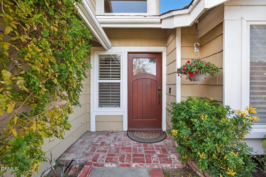 5249 Goldenridge Court