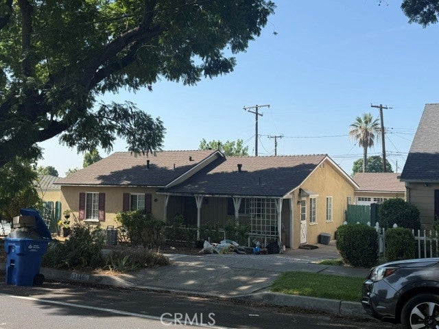 13866 La Cuarta Street