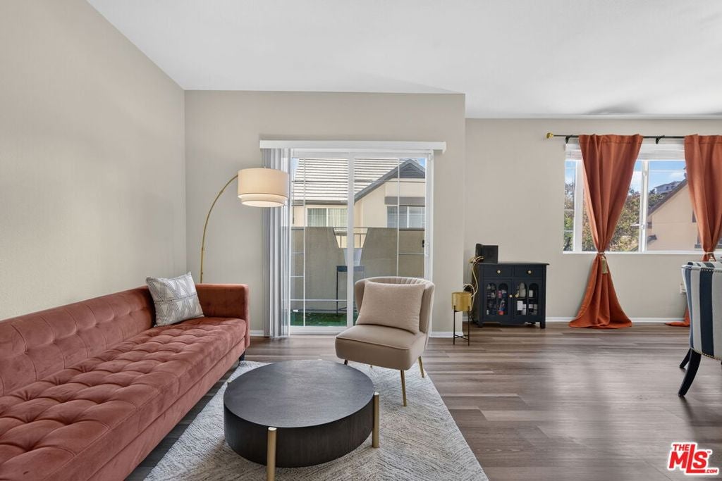 4600 Don Lorenzo Drive 4