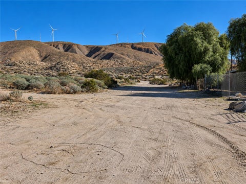 Tiny photo for 1 Crest Lane, Whitewater, CA 92282 (MLS # CV26229989)