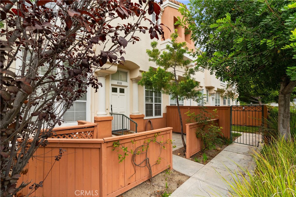 Summit Renaissance (SMRN) - Residential