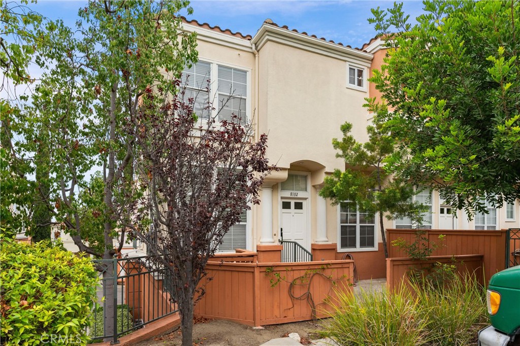 Summit Renaissance (SMRN) - Residential