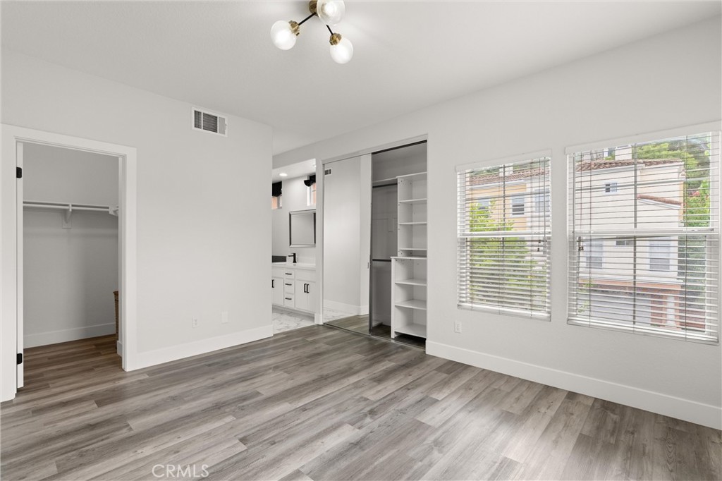 Summit Renaissance (SMRN) - Residential