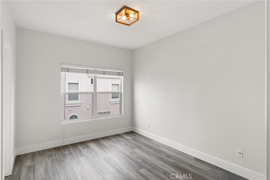 Summit Renaissance (SMRN) - Residential