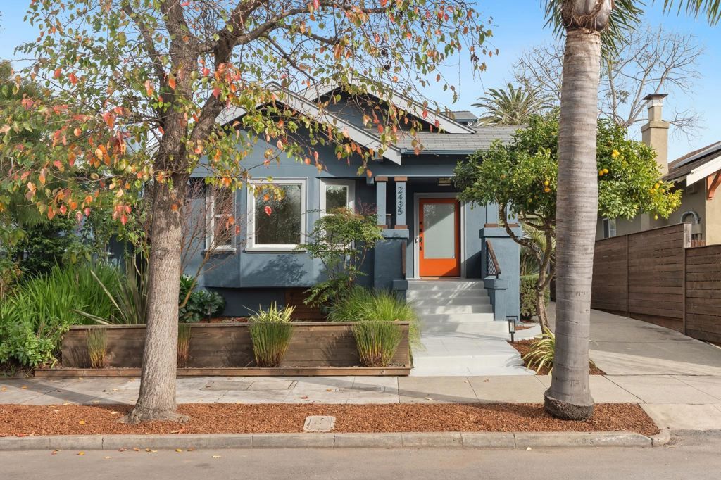 Photo of 2435 2435 Bonar St St, Berkeley, CA 94702 (MLS # 41121625)