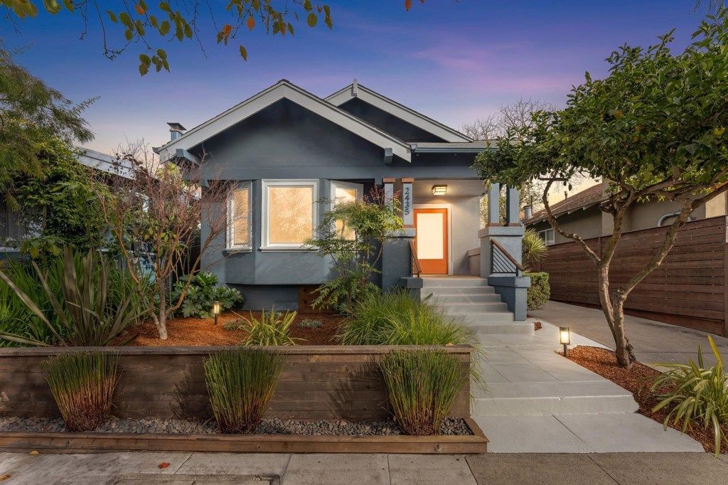 Photo of 2435 2435 Bonar St St, Berkeley, CA 94702 (MLS # 41121625)