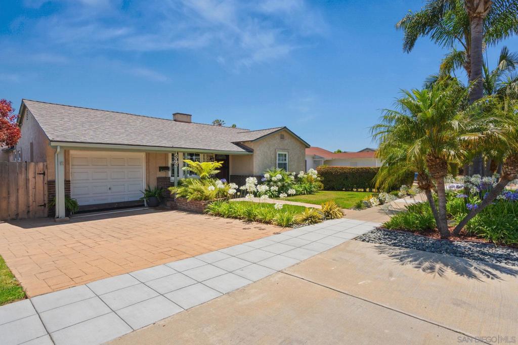 1343 Emerald St ST, San Diego CA 92109
