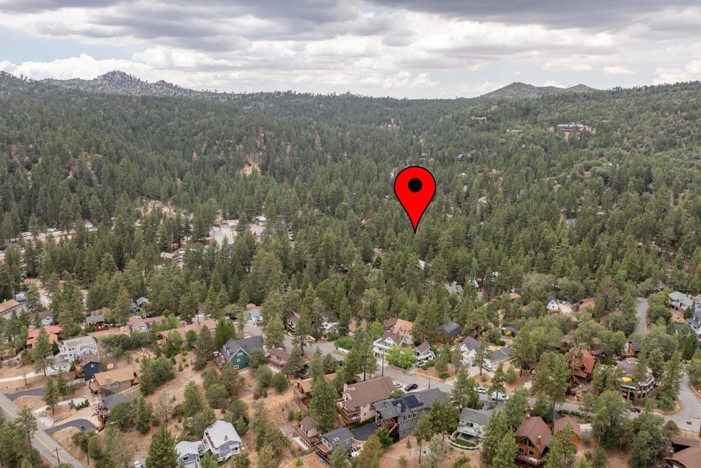 1087 Brookside Lane