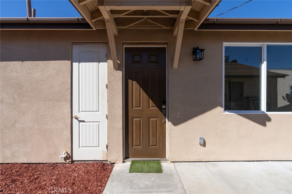 2013 W Porter Avenue