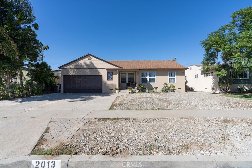 2013 W Porter Avenue