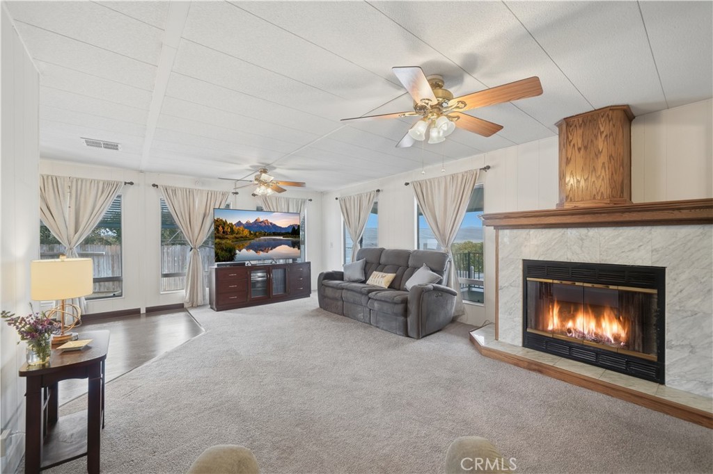 1219 E Barham, Space 45