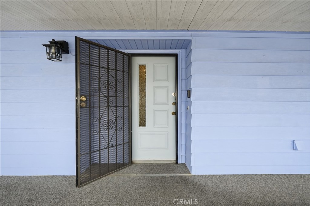 1219 E Barham, Space 45