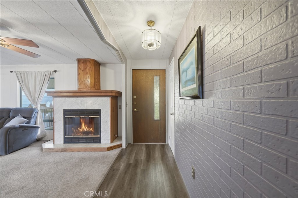 1219 E Barham, Space 45