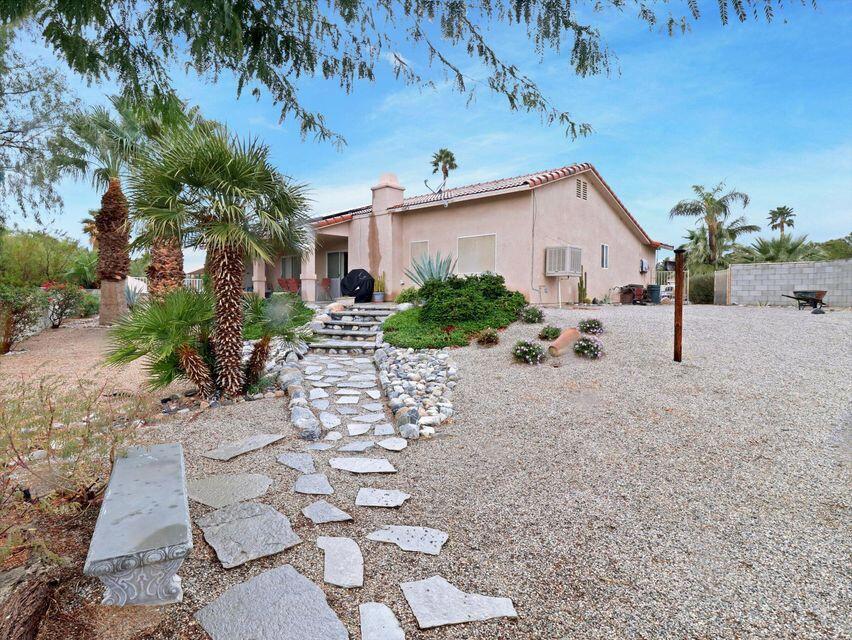 64859 Smith Court