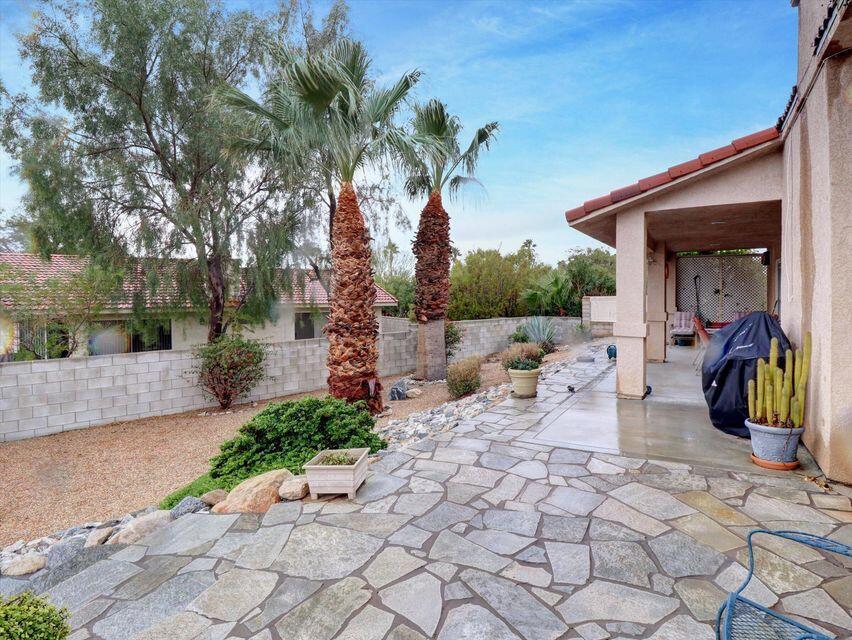 64859 Smith Court