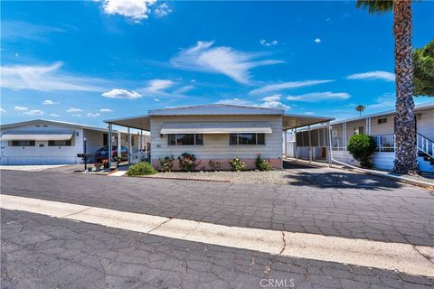 Photo of 332 N Lyon Avenue #68, Hemet, CA 92543 (MLS # SW26092081)