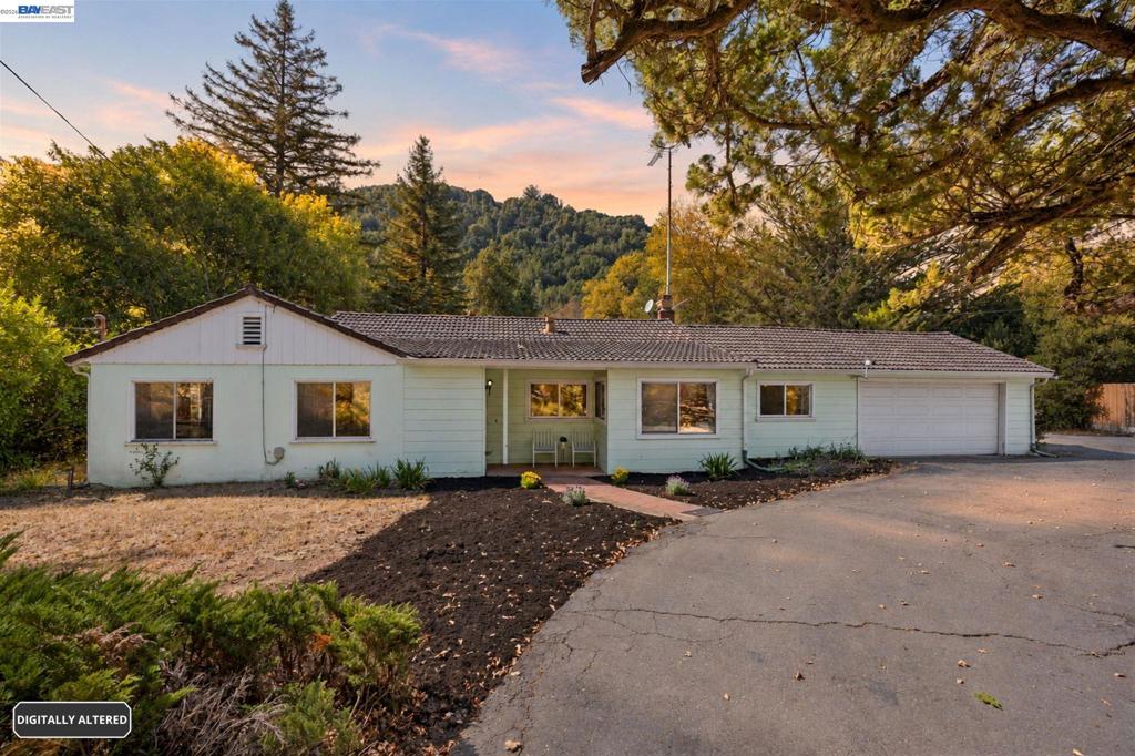 24227 Palomares Rd