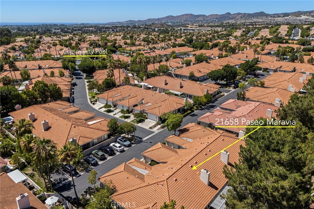 21658 Paseo Maravia