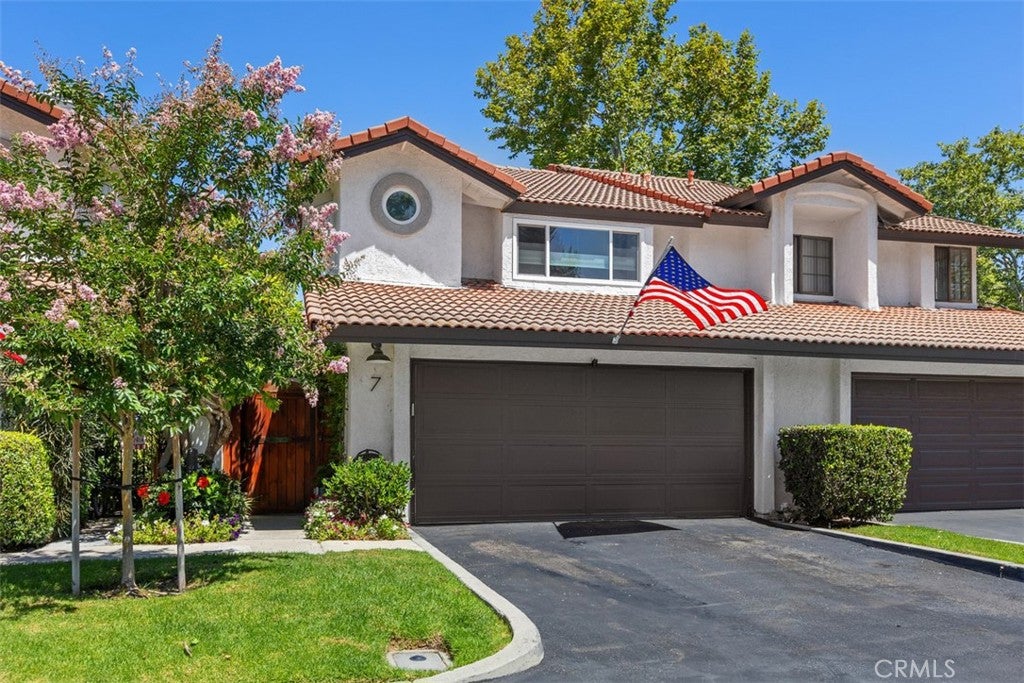 7 Shadow Hill, Laguna Hills CA 92653 - Photo 1