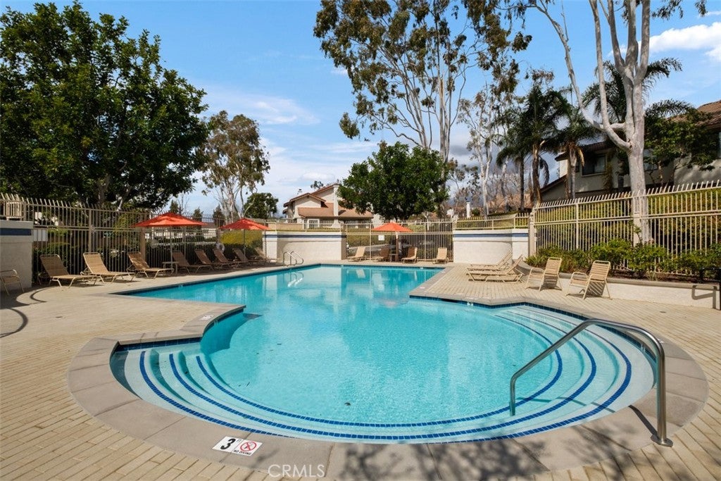 7 Shadow Hill, Laguna Hills CA 92653 - Photo 29