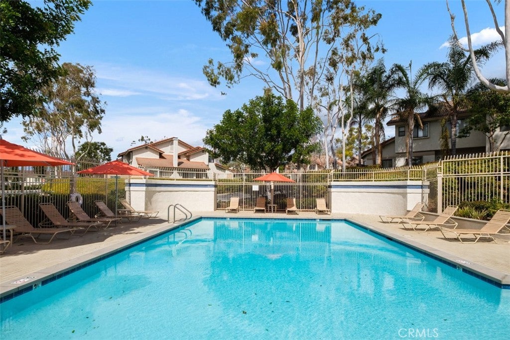 7 Shadow Hill, Laguna Hills CA 92653 - Photo 31