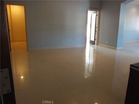 Tiny photo for 800 Torrance Boulevard #200, Redondo Beach, CA 90277 (MLS # SB25197018)