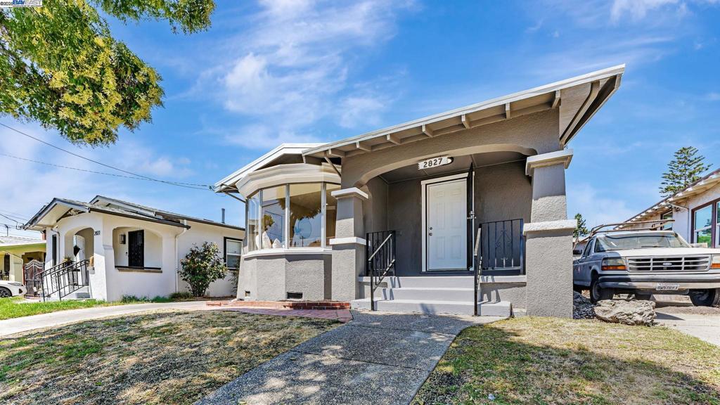 Beautifully updated home in the heart of Oakland! This charming residence features brand new luxury vinyl flooring and recessed lighting throughout, creating a warm and modern ambiance. The renovated kitchen is a chef’s dream, boasting all-new stainless steel appliances, quartz countertops, stylish subway tile backsplash, and sleek new cabinets. Enjoy meals in the inviting dining area with original built-in cabinets that add timeless character. The spacious living room is filled with natural light from large front windows, perfect for relaxing or entertaining. Fresh interior and exterior paint give the home a clean, contemporary feel. The updated bathroom offers modern finishes and thoughtful touches. A long driveway leads to a detached garage, offering ample parking and potential workspace. Don’t miss this move-in-ready gem that blends classic charm with thoughtful upgrades!