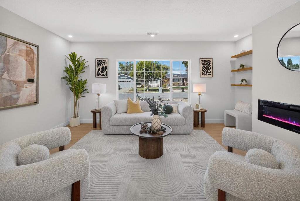 3286 Desertwood Lane