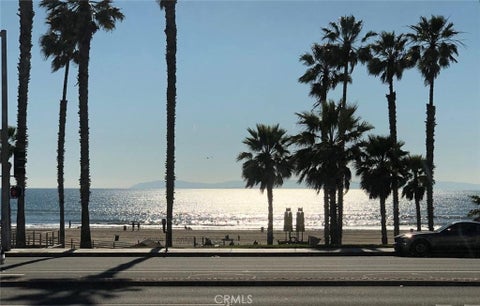 Photo of 900 Pacific Coast HWY, Huntington Beach, CA 92648 (MLS # OC26202322)