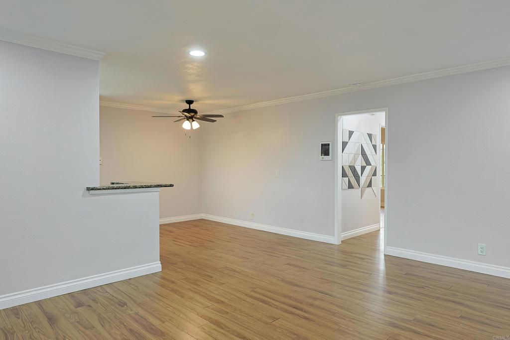 620 E Lexington Street E 16