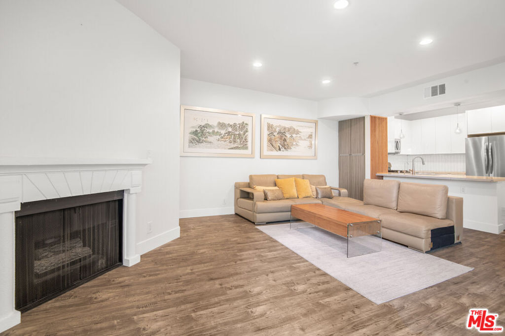 Secure and Luxurious Living in Hancock Park Residents enjoy peace of mind with an on-site security guard and professional property management, ensuring the highest level of safety and service. The condo comes with two dedicated parking spots and ample guest parking, a rare find in the area. Welcome to 620 S Gramercy Pl, #317, a stunning condo located in the heart of Hancock Park. This beautifully remodeled unit offers a perfect blend of luxury and convenience. The newly updated kitchen and bathroom feature modern finishes and appliances, making it a delightful space to cook and relax. Stay active with access to a clean gym and unwind in the sauna, or soak up the sun at the rooftop pool, all within the complex. The location is incredibly quiet yet highly walkable, with an array of restaurants, cafes, local shops, and grocery stores just steps away. Water and trash are included in the rent, adding to the convenience of living in this exceptional community. Laundry rooms, each equipped with four machines, are conveniently located on every floor. Don't miss out on the opportunity to call this place home!