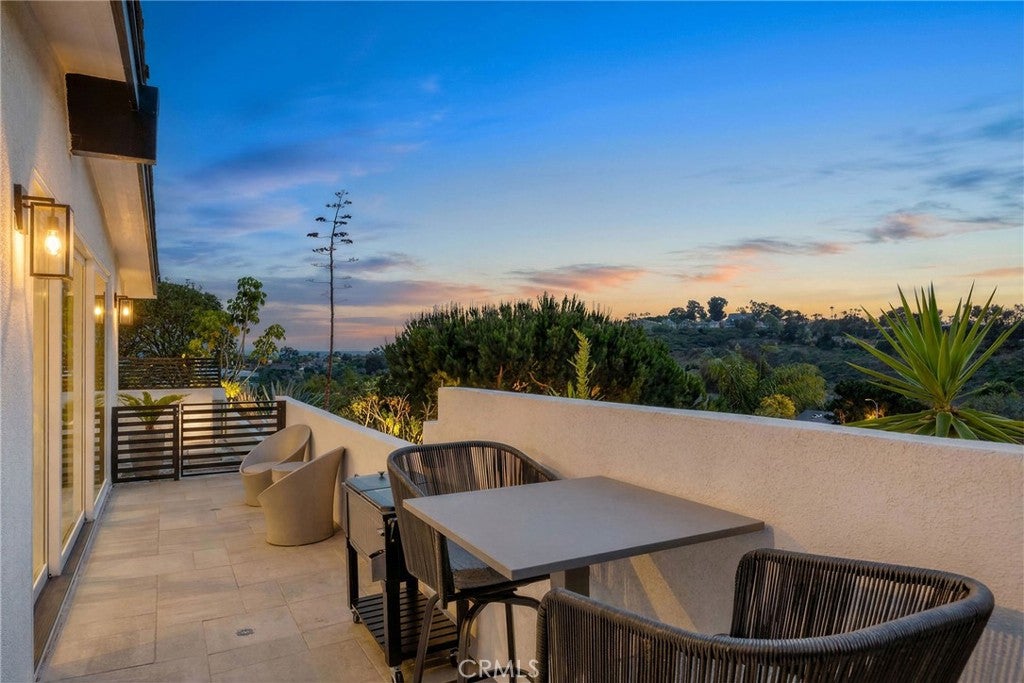 33211 Ocean Hill Drive