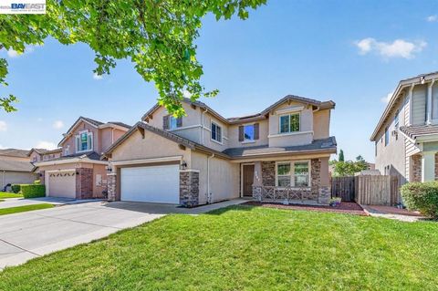 Photo of 4547 Glenbrook Dr Dr, Tracy, CA 95377 (MLS # 41130401)