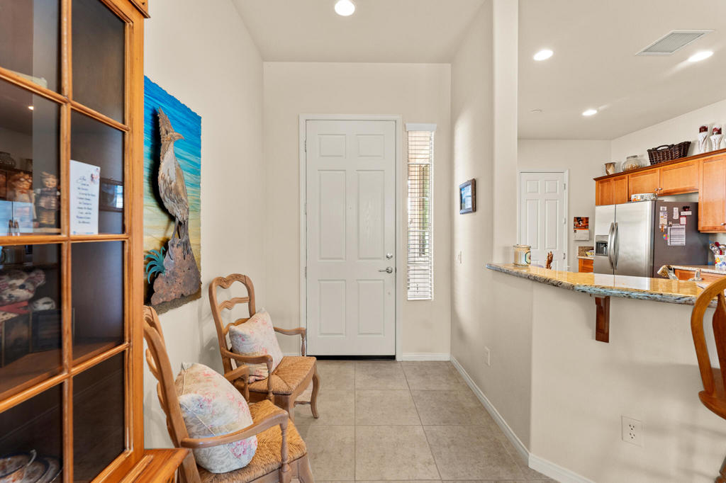 81708 Avenida De Baile