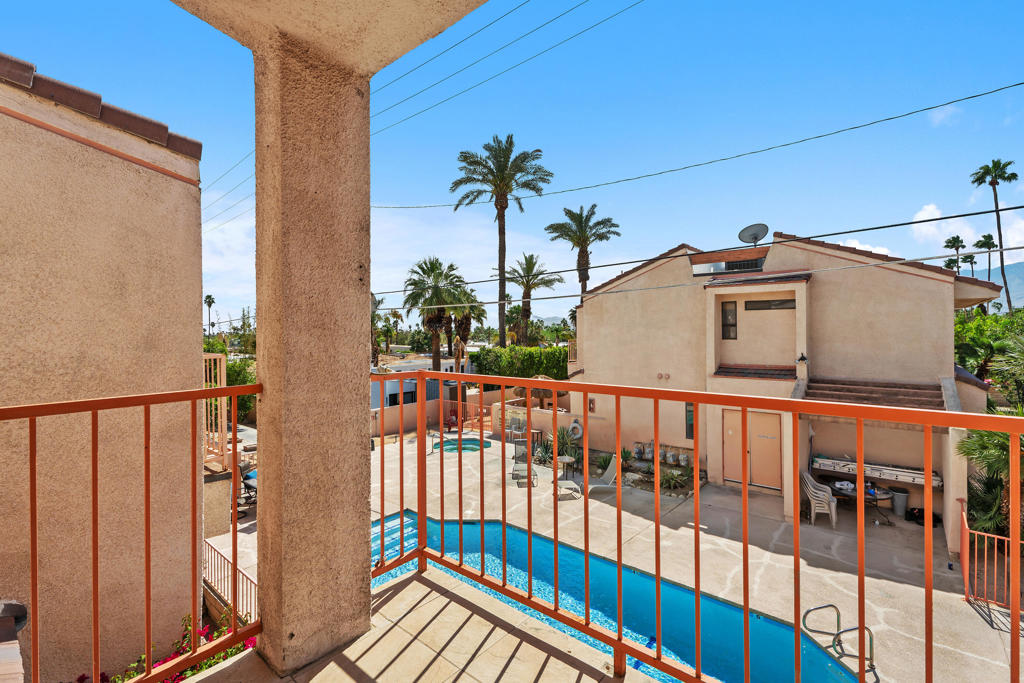 El Mirador - Residential