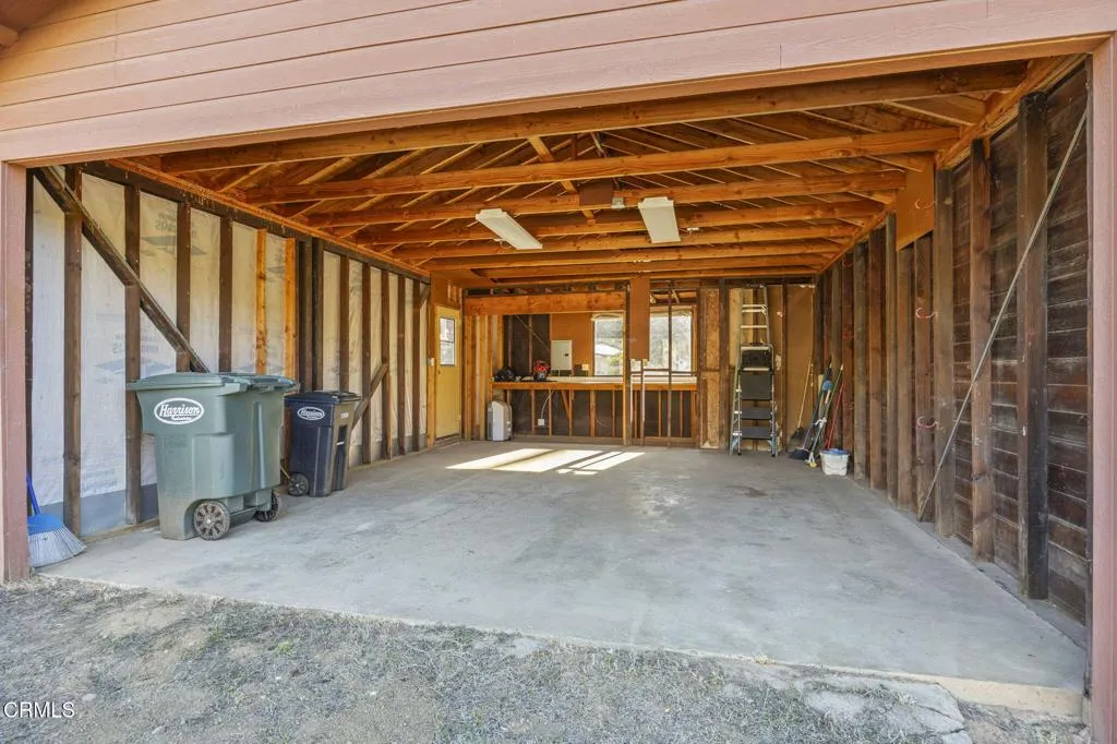 Ojai, California 93023, United States, 2 Bedrooms Bedrooms, ,1 BathroomBathrooms,Residential,Active,78571