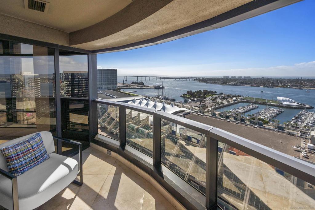 100 Harbor Drive 2805