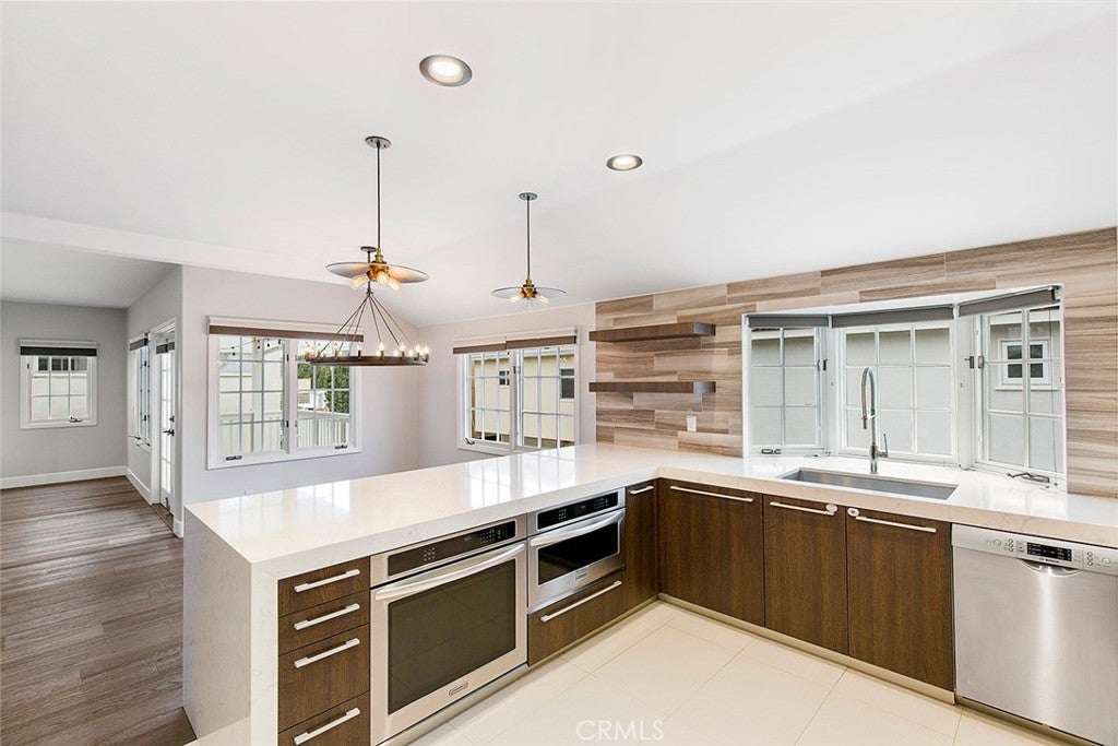 Photo of 417 1/2 Orchid Avenue #2, Corona Del Mar, CA 92625 (MLS # NP26191618)