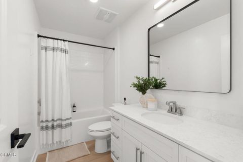 Tiny photo for 1578 E Thompson Boulevard, Ventura, CA 93001 (MLS # V1-34666)