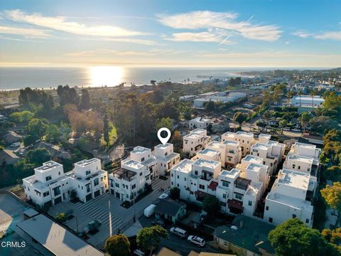 Tiny photo for 1578 E Thompson Boulevard, Ventura, CA 93001 (MLS # V1-34666)