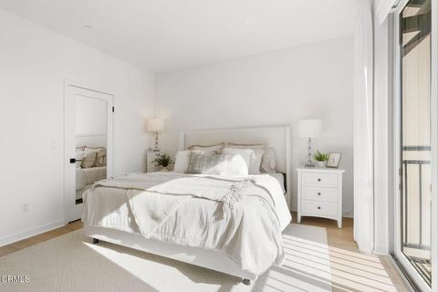 Tiny photo for 1578 E Thompson Boulevard, Ventura, CA 93001 (MLS # V1-34666)