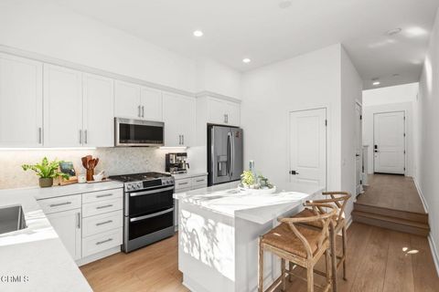 Tiny photo for 1578 E Thompson Boulevard, Ventura, CA 93001 (MLS # V1-34666)